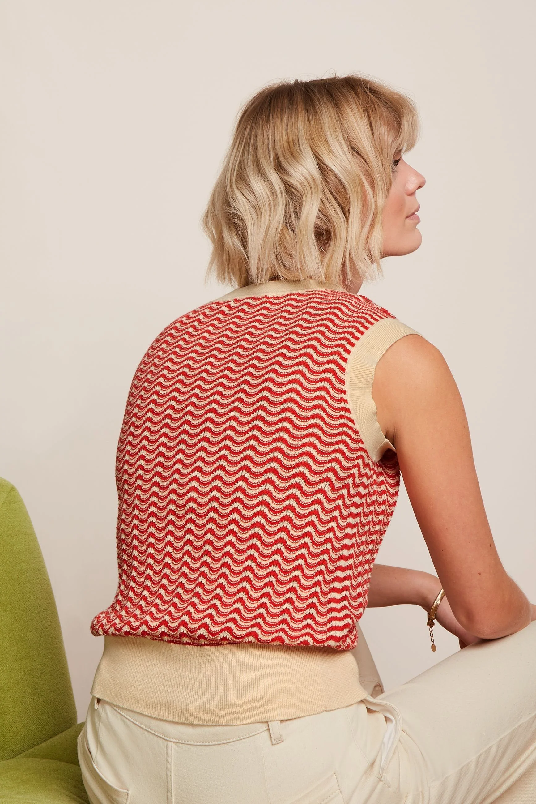 Boxy V Top Tide - Image 3