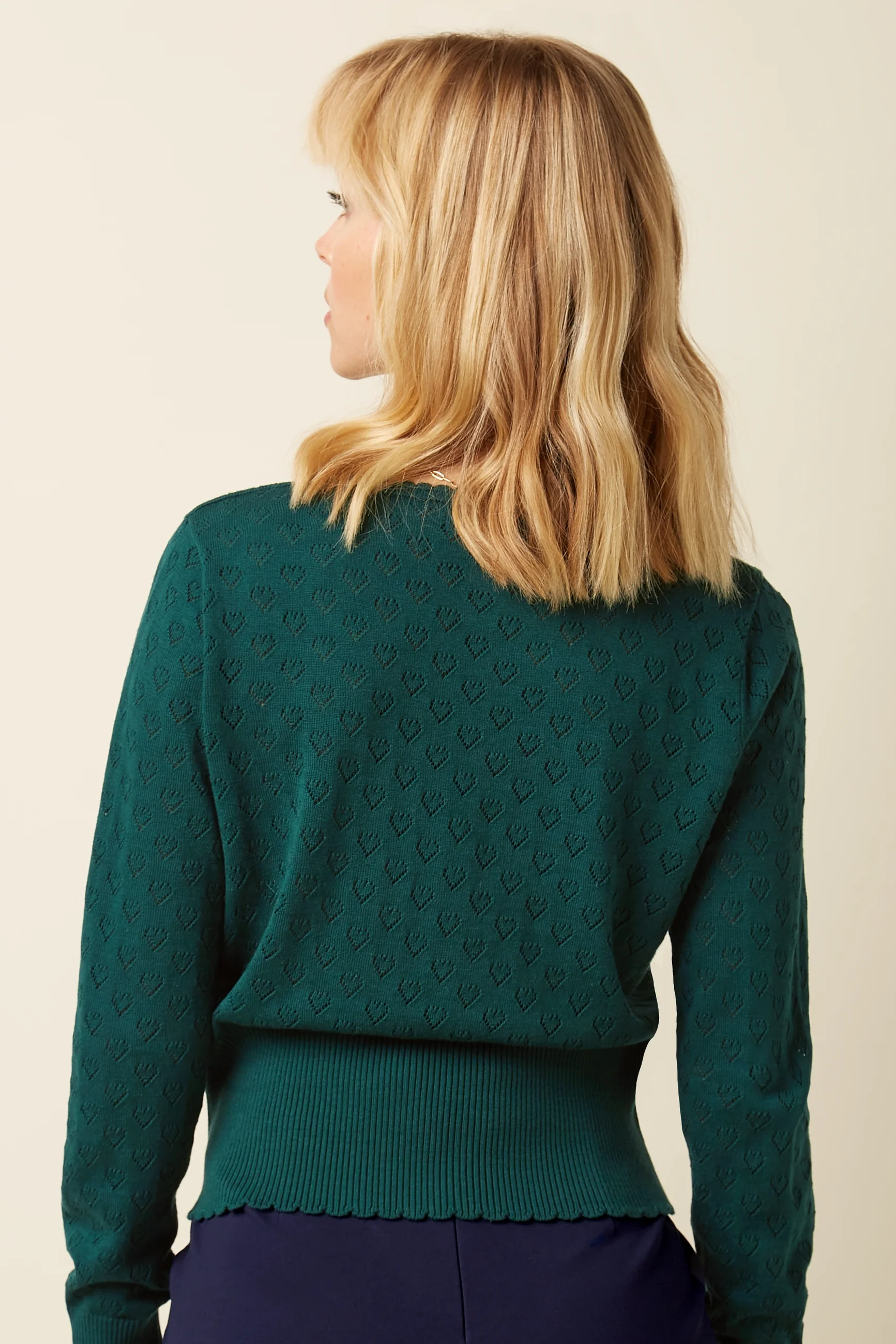 Cardi V Heart Ajour BCI - Image 3